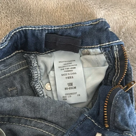 Levi’s Jean Shorty Shorts Size 18m - Picture 3 of 4